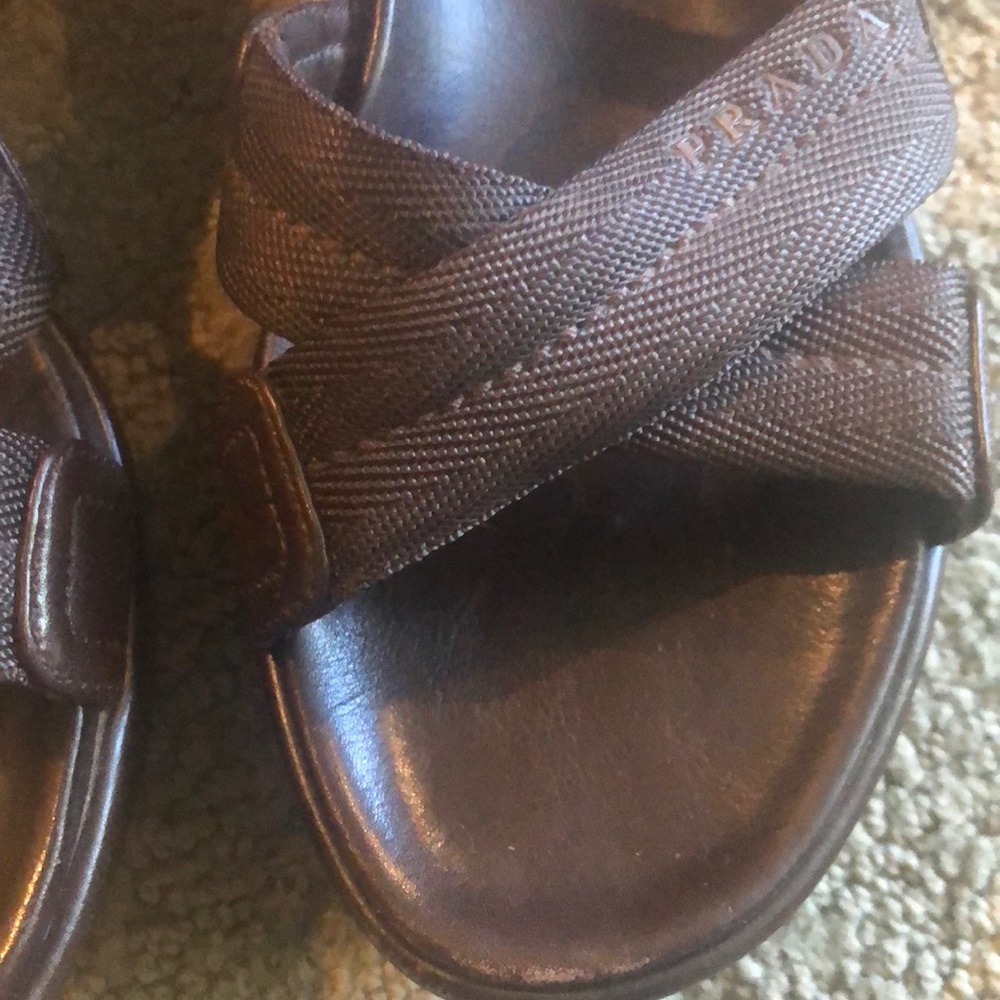 Prada shoes - Picture 2 of 4